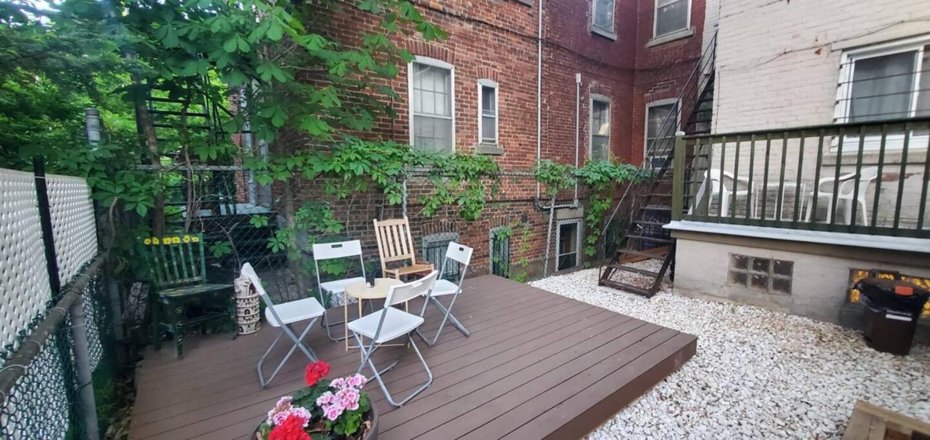 Perfect For Groups Big Livingroom 2 Backyard 3Br Montreal Exterior foto